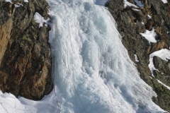 cascade glace alpes huez - janv09 (10)