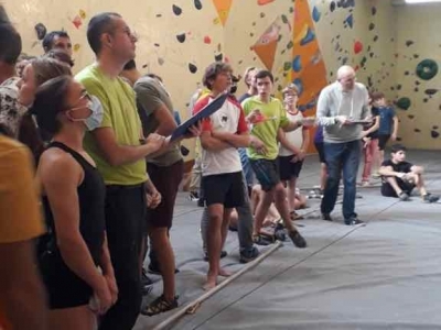 f0a21f2b-745e-43f3-a3e5-cea1effdb106